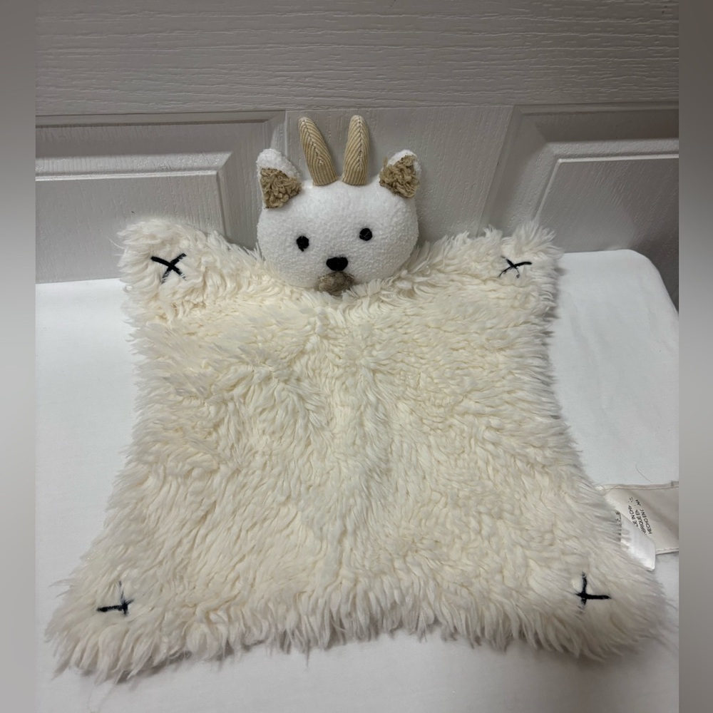 West Elm Pottery Barn Kids Cream White Bear Plush Blanket 10x 10”